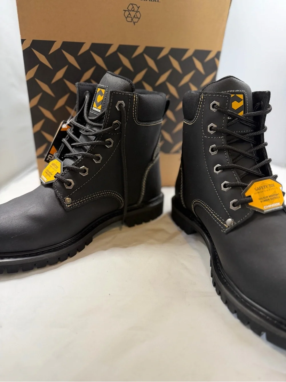 NWT AND BOX Men's Black Lace-Up Work Boots with Rugged Lug Sole 8.5
